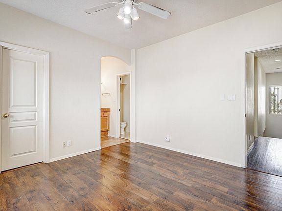 4th image of 4211 Pitt St NE Unit 3