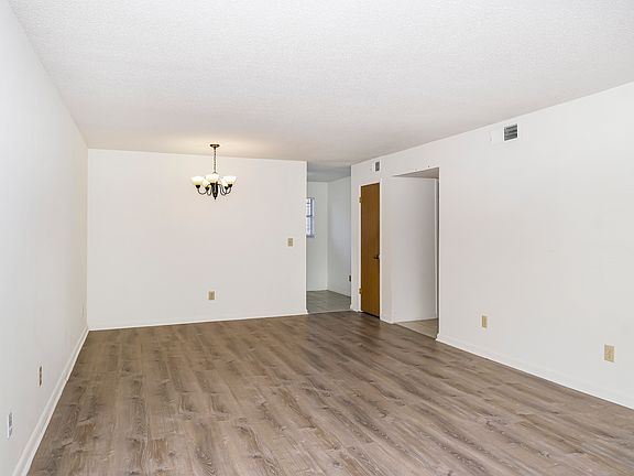 2nd image of 1408 11th St S #I