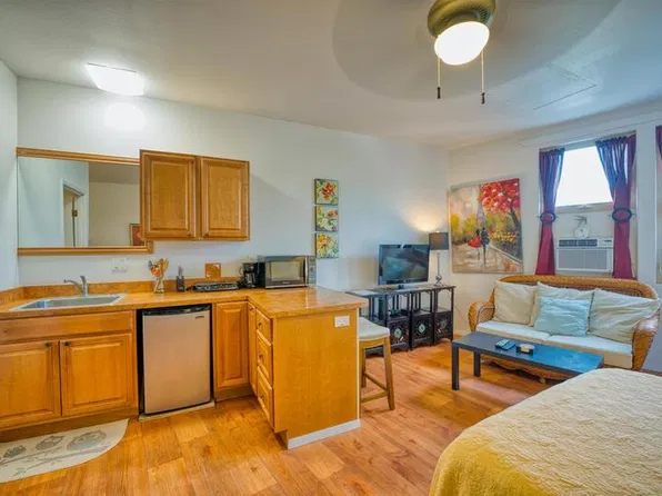 332 Keawe St #5, Hilo, HI 96720