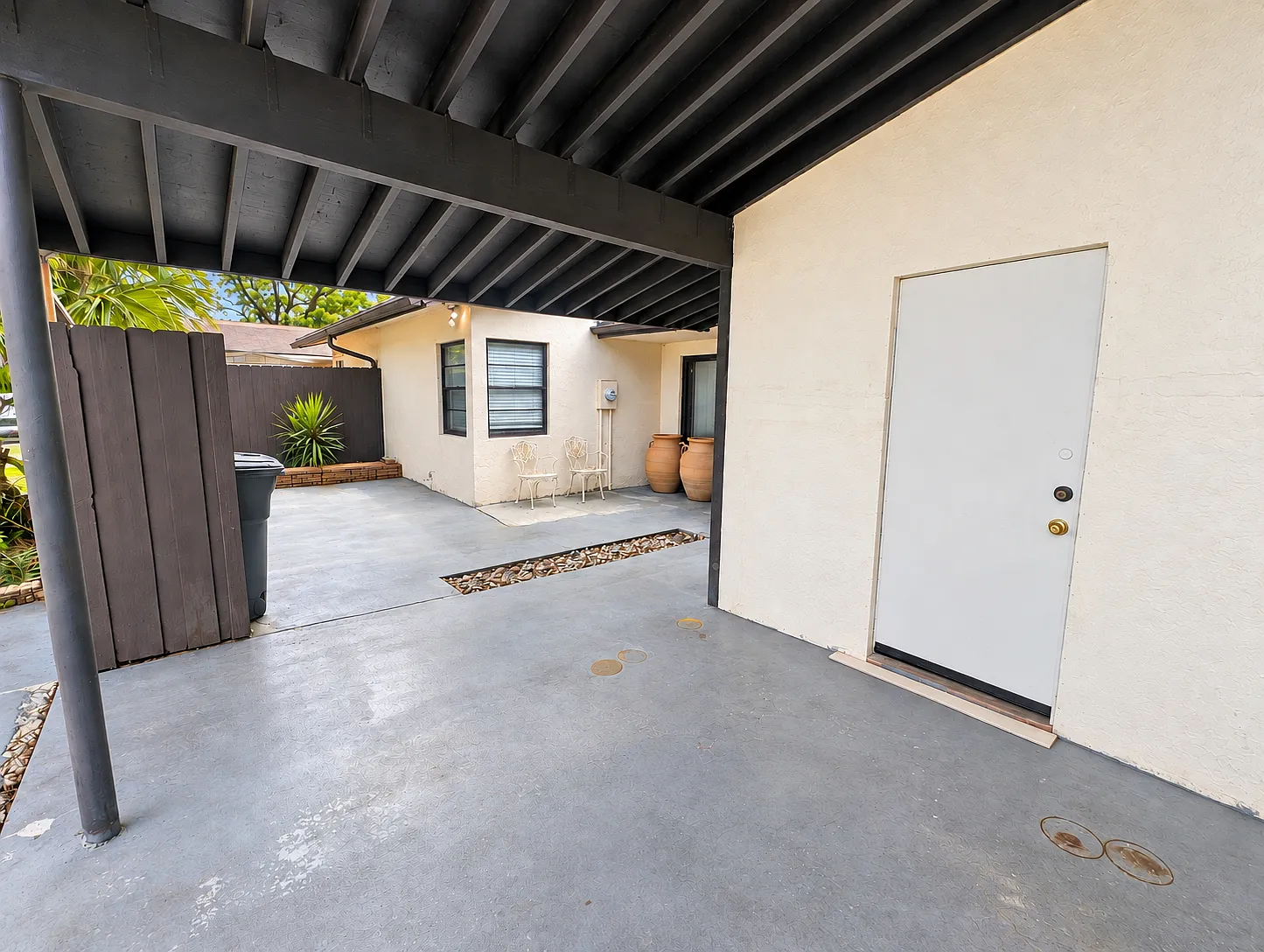 2 bed, 1152 sqft, $2,700 — Photo 2