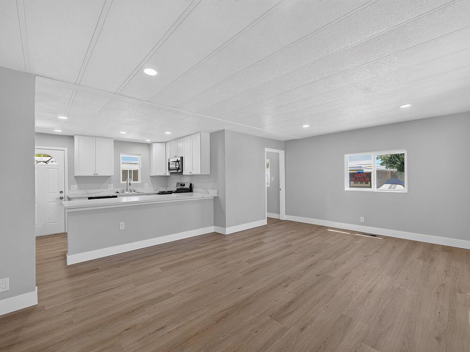 1st image of 7504 Hazelnut Ln #146
