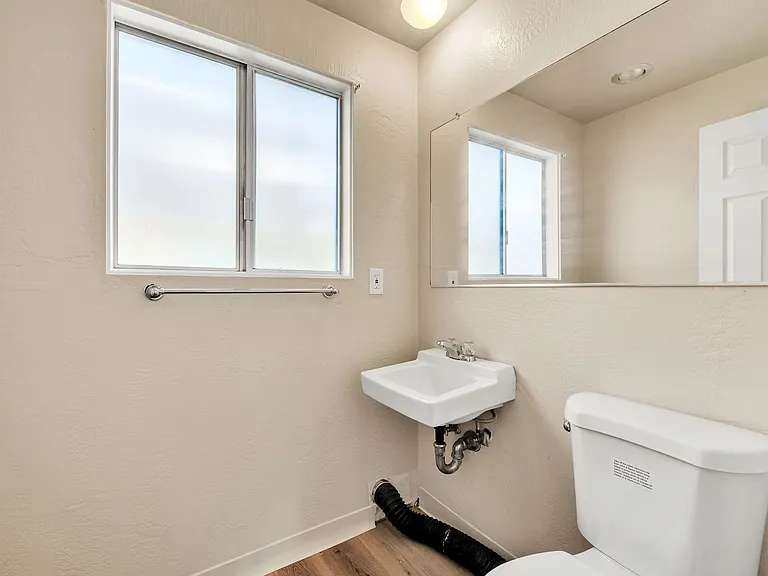 Villa Chateau Apartments — Photo 26