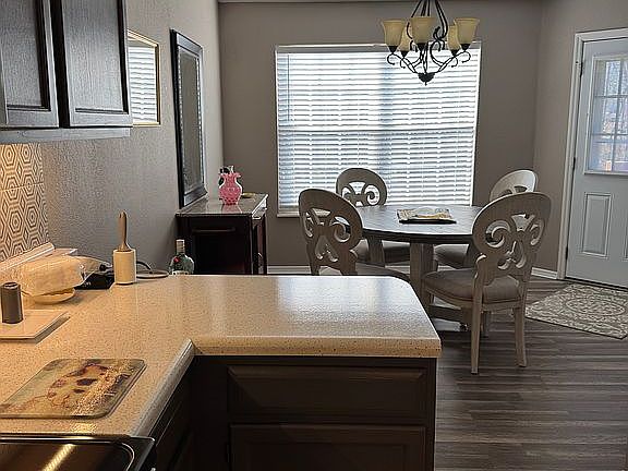 3rd image of 8630 Sunpoint Rd