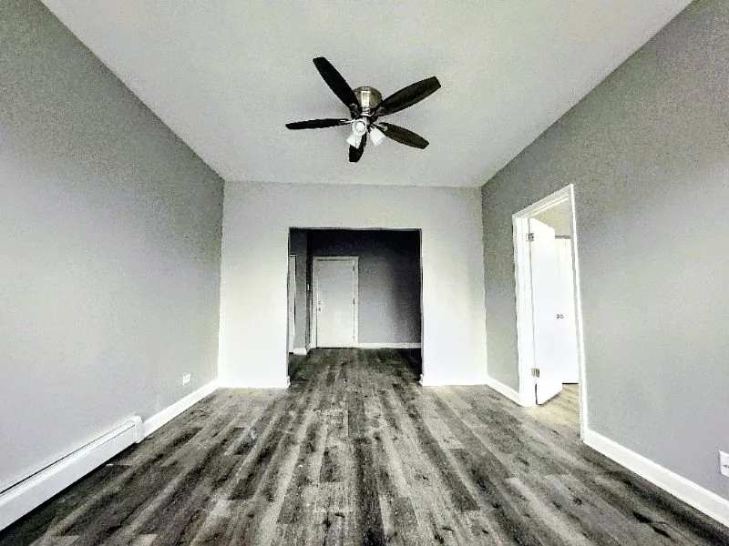 5657 W Washington Blvd — Photo 2