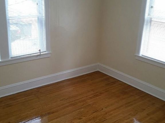 4th image of 1429 Grand Ave APT 4