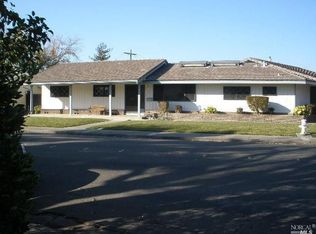 488 Cottonwood Dr, Fairfield, CA 94533