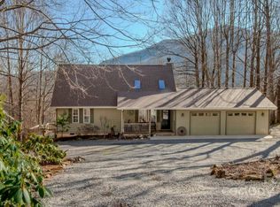 454 Mayali Trl, Waynesville, NC 28785