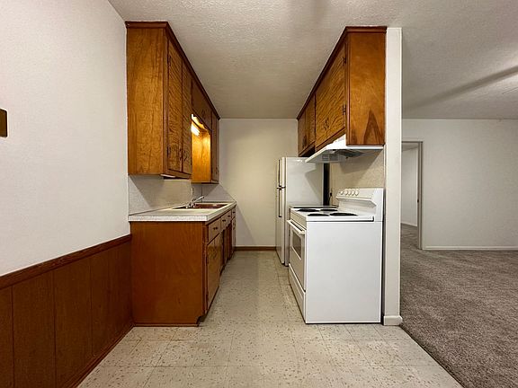 4th image of 4000 Park Ave Unit 1