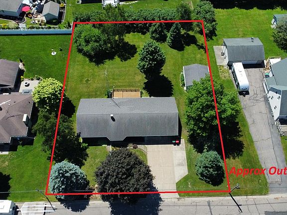 2nd image of 315 Freiburger Ave