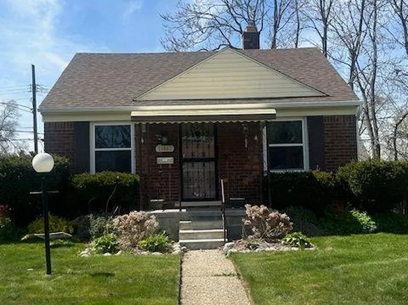 18901 Harlow St, Detroit, MI 48235