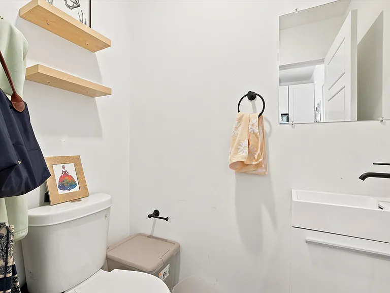 1729 Francis St #1 — Photo 12