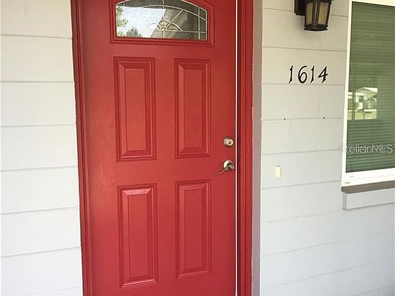 2nd image of 1614 Viburnum Ln