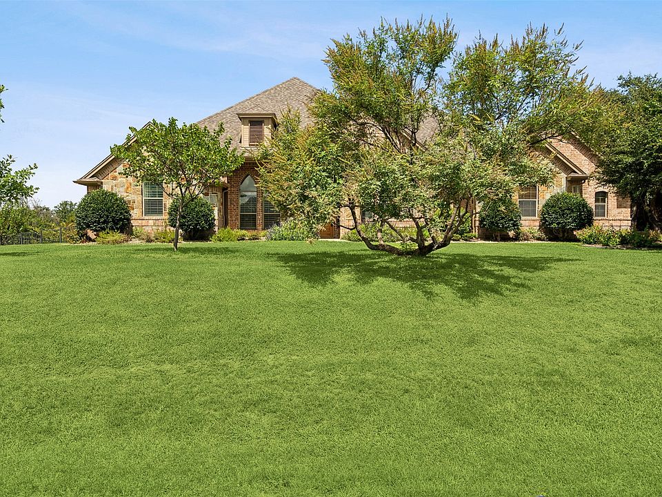 1st image of 5012 Oak Mill Dr