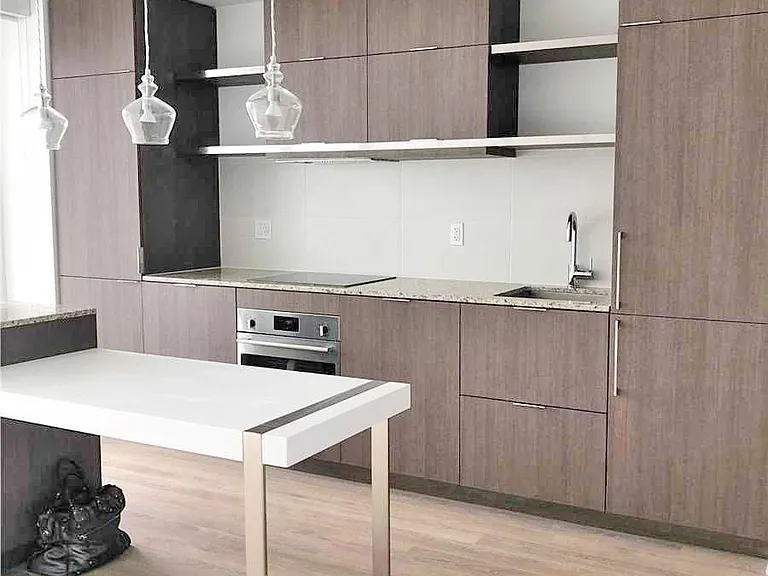 197 Yonge St #3310 — Photo 11