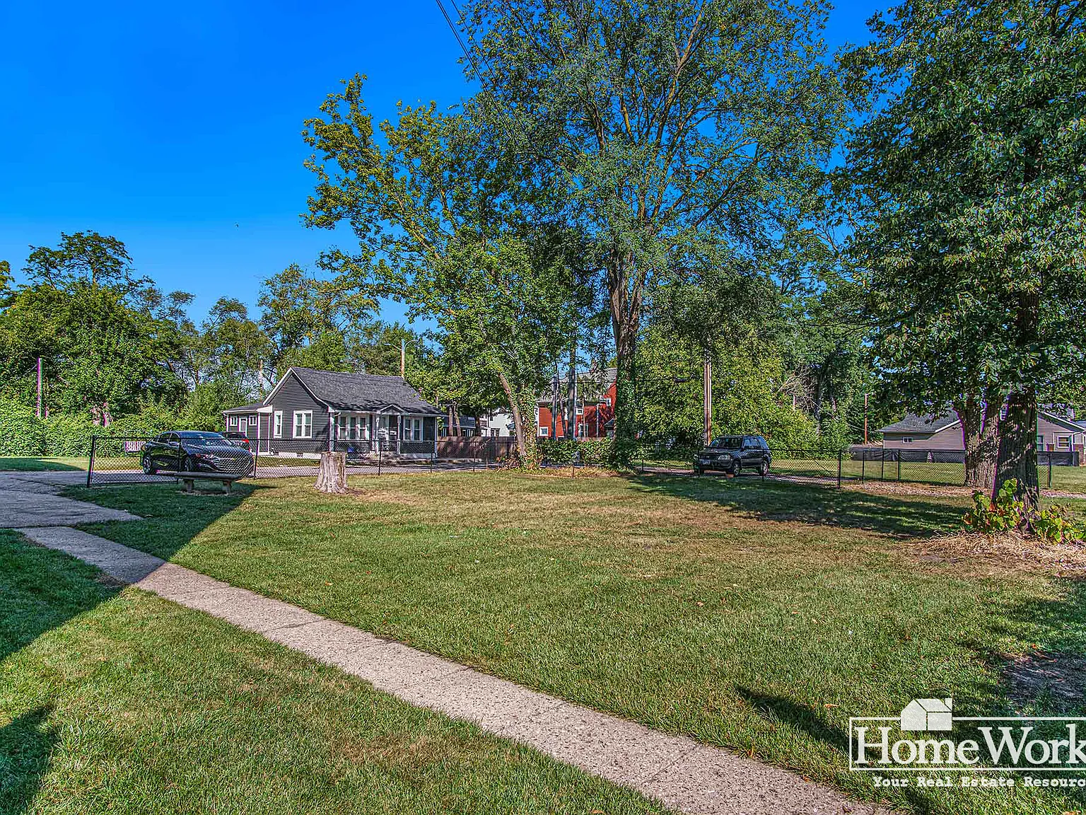1 bed, 1.0 bath, 702 sqft, $899 — Photo 4