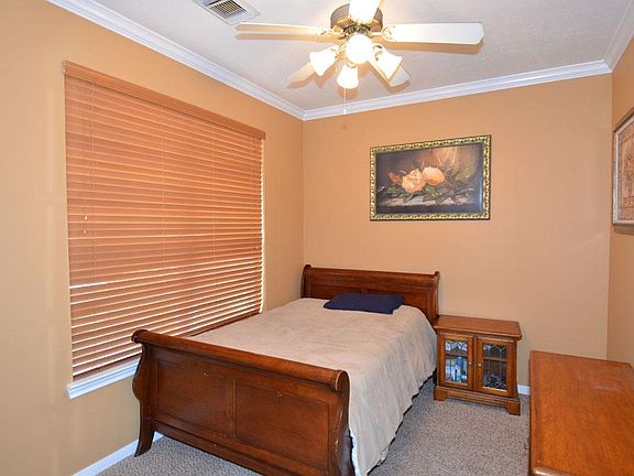 4th image of 26912 Manor Falls Dr