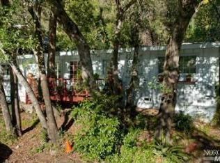 18 Valley Rd, Fairfax, CA 94930