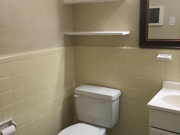 4th image of 2228 Bellefontaine St APT 4