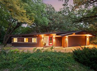 3300 Kyle Ave N, Golden Valley, MN 55422