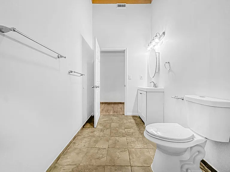 3554 Sepviva St #J-005 — Photo 15
