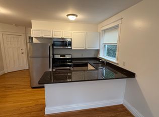 2408 Roseland Ter #2, Saint Louis, MO 63143