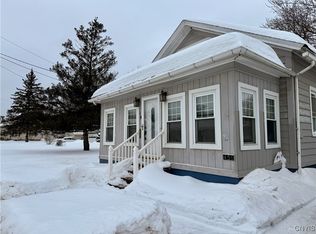 450 Coventry Ave, Utica, NY 13502