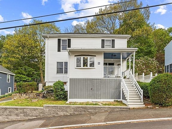 2nd image of 29 Woodlawn St