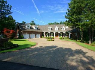 90 Diamante Blvd, Hot Springs Village, AR 71909