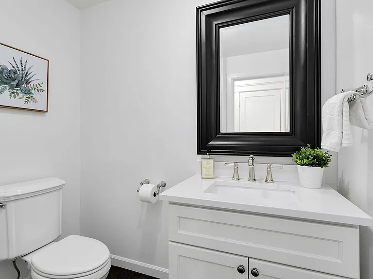 4115 N Stevens St — Photo 25