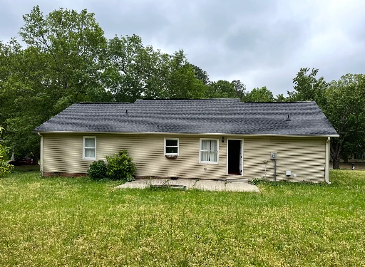 3 bed, 1429 sqft, $1,650 — Photo 4