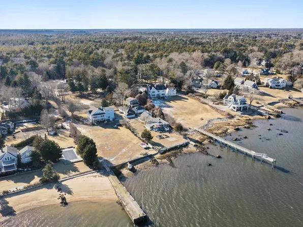 278-278A Delano Rd, Marion, MA 02738