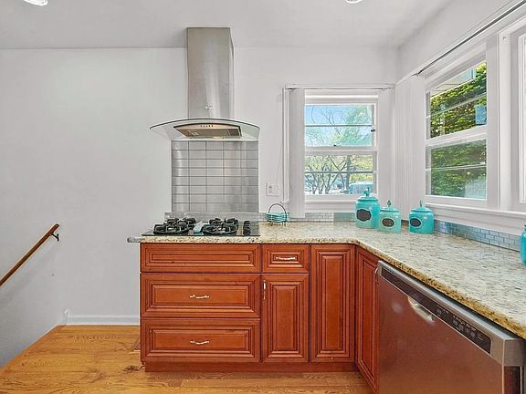 5th image of 10031 Lavergne Ave
