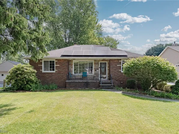3407 Clague Rd, North Olmsted, OH 44070