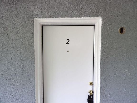 5th image of 6 Dogwood Ln #2