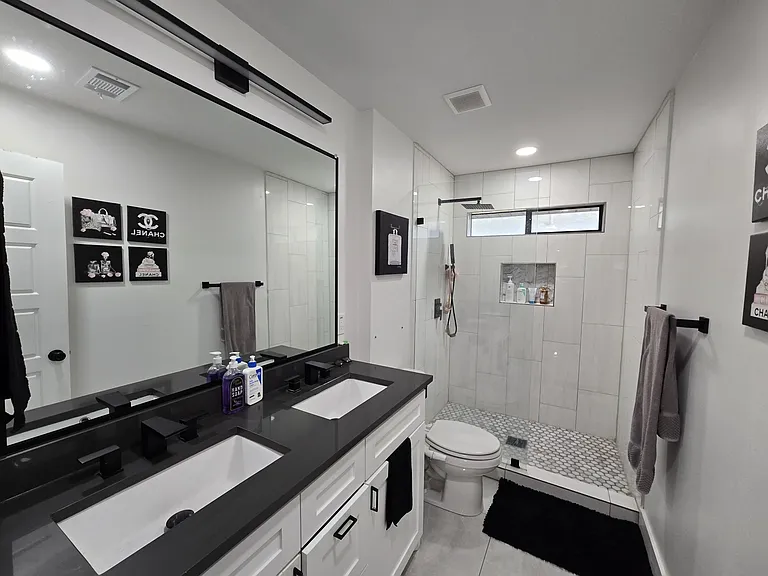 5509 Edgewater Cir — Photo 12