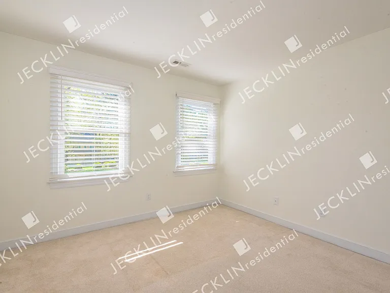 12515 Cutler Ridge Dr — Photo 13
