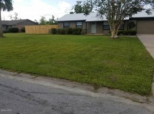 2811 W 21st Ct, Panama City, FL 32405