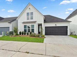 1520 Tradewater Rd, Baton Rouge, LA 70820