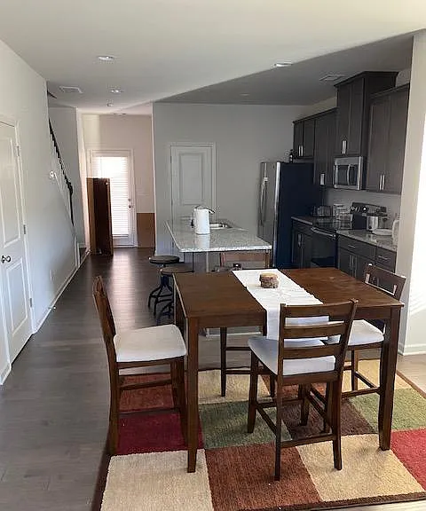 933 Ambient Way SW — Photo 4