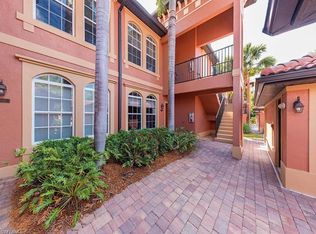 10024 Heather Ln #1004, Naples, FL 34119
