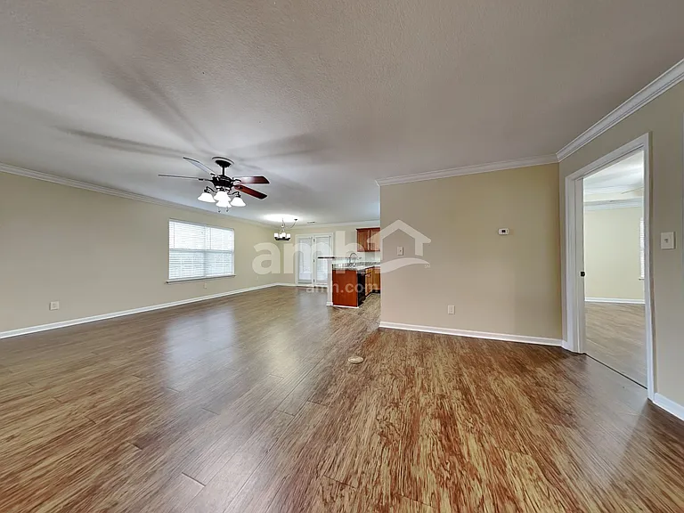 6228 McMillan Creek Dr — Photo 8