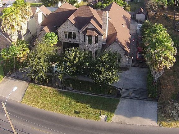 2nd image of 509 Jackson Ave