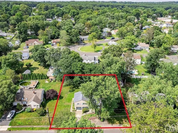 171 Burlington Ave, Spotswood, NJ 08884