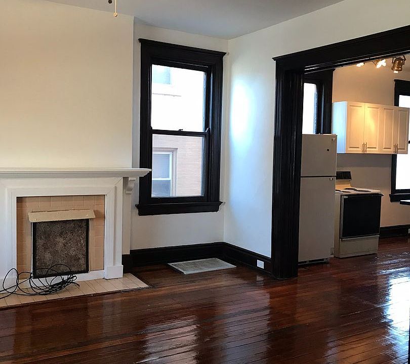 1st image of 3519 Stacey Ave #1
