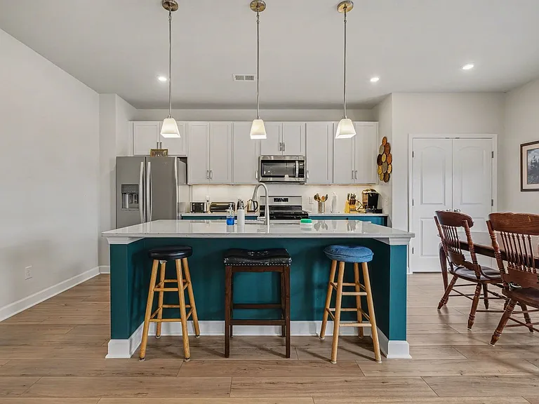 139 Millbrook Dr — Photo 8