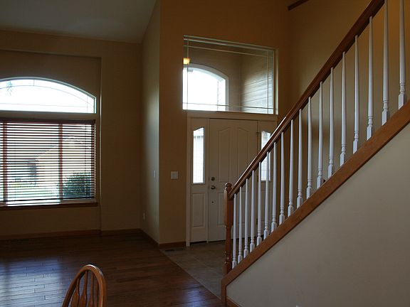 3rd image of 156 Bear Dr