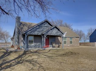 16041 255th Rd, Nowata, OK 74048