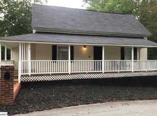 3 Hale St, Pelzer, SC 29669