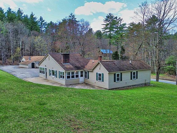 2nd image of 456 Salisbury Road