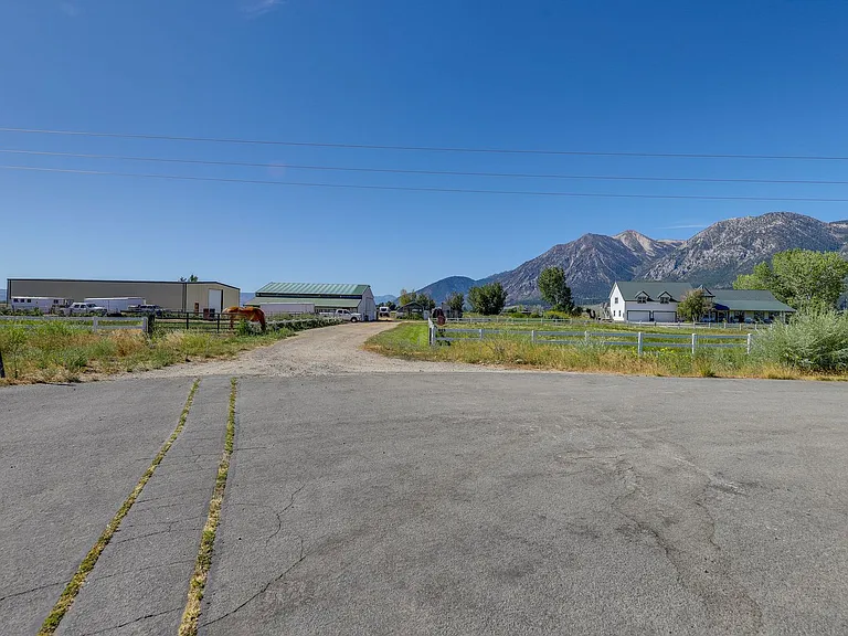 445 Hansen Ln #ID1604738P — Photo 24